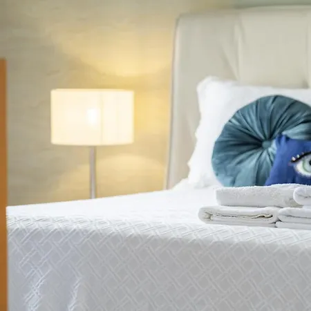 Casa Olimpo By Homie * Эстрейто-де-Камара-ди-Лобуш